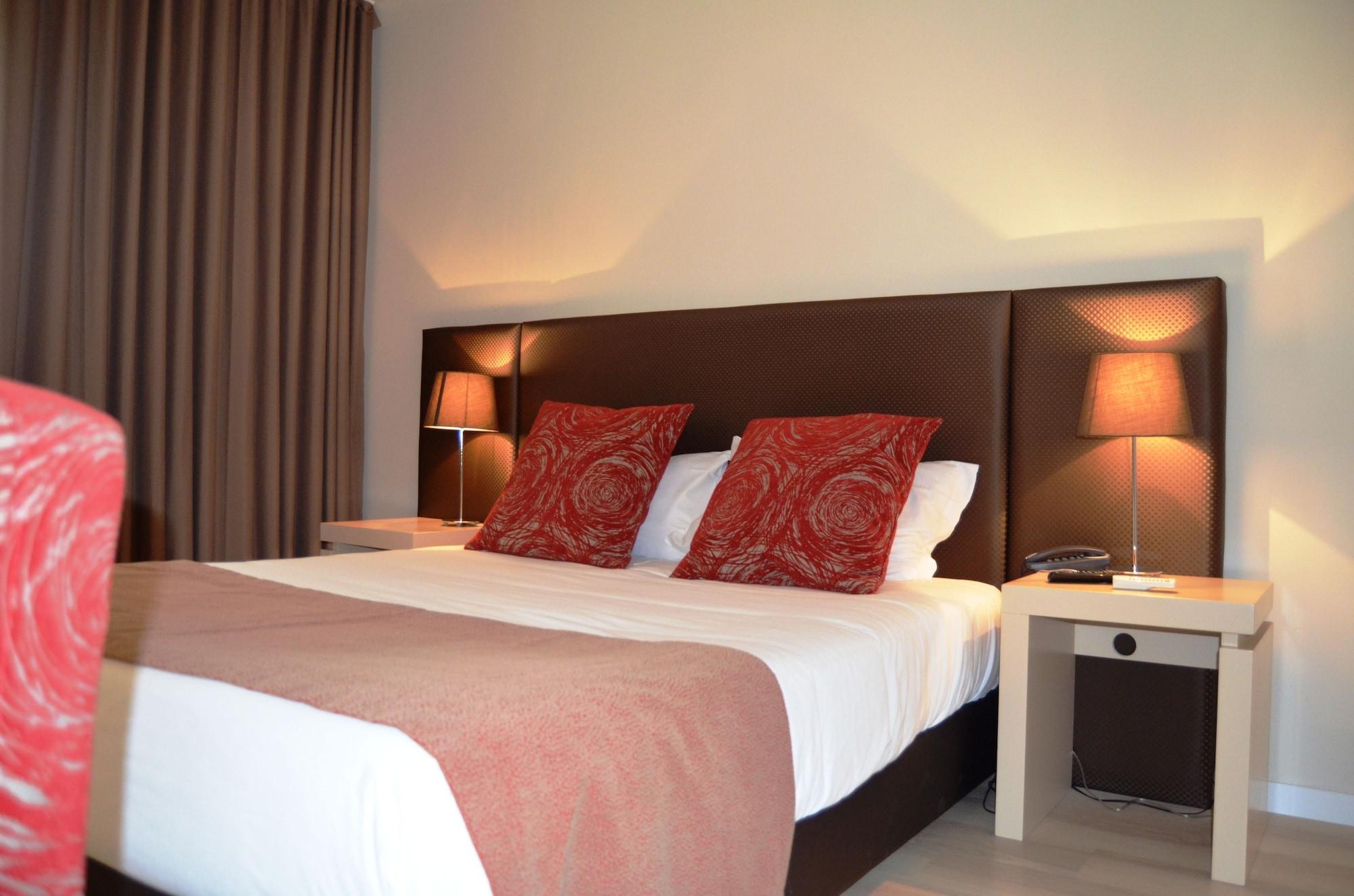 Hotel Torres Novas Zewnętrze zdjęcie