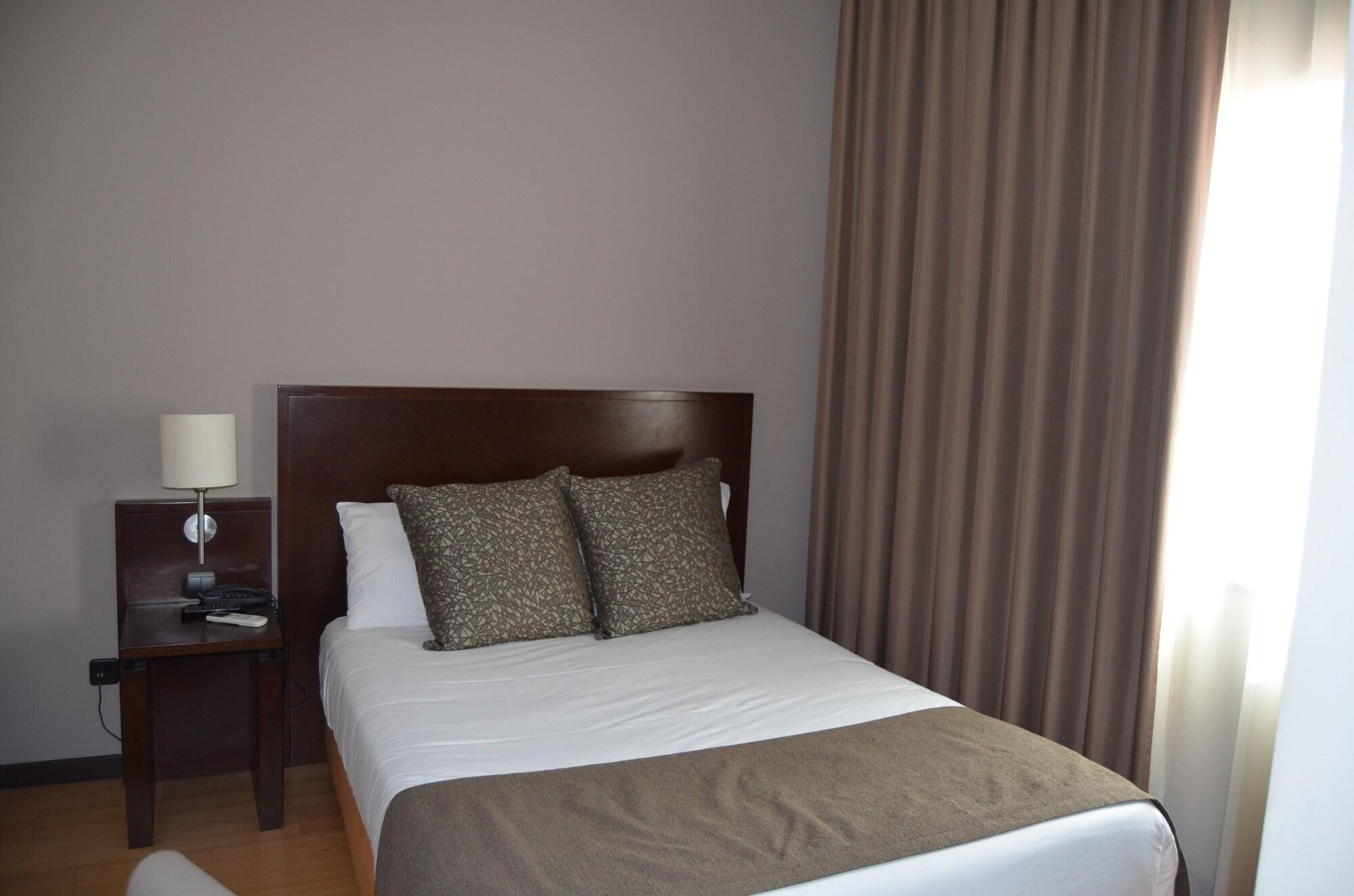 Hotel Torres Novas Zewnętrze zdjęcie